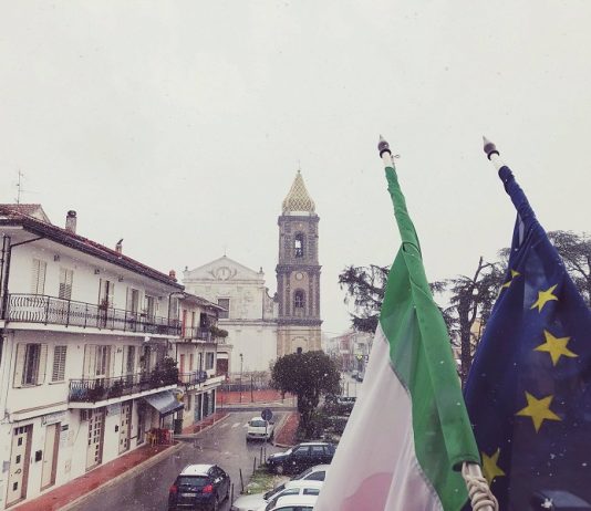 Consiglio comunale ad Amorosi, volano gli stracci