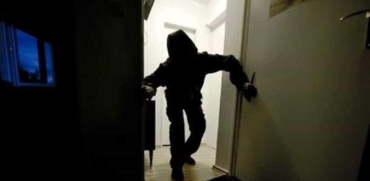 Ladri scatenati a Sant’Agata, colpo a Bagnoli: settimo episodio in pochi giorni