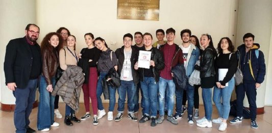 Airola – Riconoscimento a Bologna per l’Istituto ‘Lombardi’