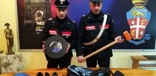 Assalto al centro commerciale ‘Buonvento’, due rumeni arrestati