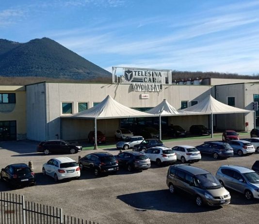 Ennesimo raid ai danni di una concessionaria, il proprietario: “Dormirò in azienda”