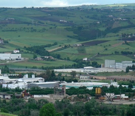 Nuovi miasmi, Mastella dispone controlli e allerta le autorità competenti