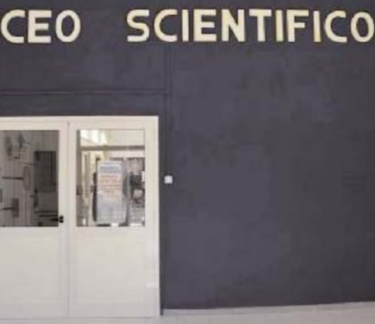 Foglianise, chiusura liceo: ora è scambio di accuse e veleni