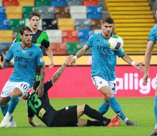 Benevento, Inzaghi prova varianti a destra