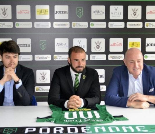 Berrettoni lancia la sfida al Benevento: “Non c’entra nulla con la Serie B, ma il Pordenone proverà a far punti al Vigorito”