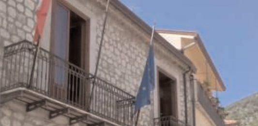 Cautano – Selezione per un assistente amministrativo, è polemica