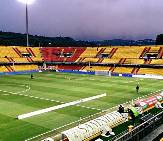 Il Benevento sfida il Pescara nel silenzio del ‘Vigorito’: i giallorossi vogliono allungare ancora