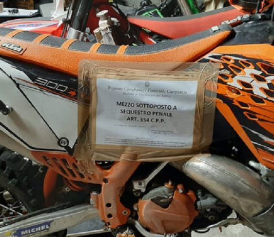 Beccato a fare motocross dai carabinieri, si dà alla fuga: denunciato uomo di San Giorgio del Sannio