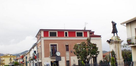 Tredicimila metri quadri e 25 ville: il maxi progetto a Calvi