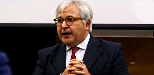 Sant’Agata de’ Goti – Decadenza, Riccio spiega: “Non sono attaccato alla poltrona, scelta per evitare commissario”