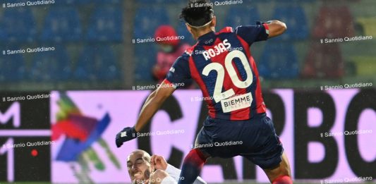 Strega, occhi aperti sui giochi salvezza: in passato Cagliari e Crotone hanno già fatto rimonte clamorose