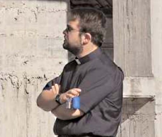 Don Antonio Macolino lascia Bucciano: sarà segretario particolare di Battaglia