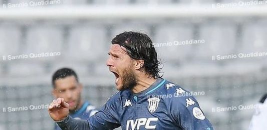 Foggia lavora ai rinnovi di Tuia e Viola, per Hetemaj se ne parlerà a fine stagione