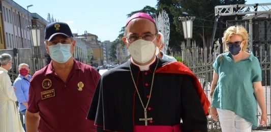 Madonna delle Grazie, l’appello pro vaccini per uscire definitivamente dall’incubo