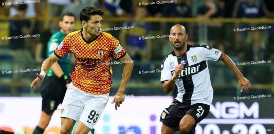 Barba in Mls, il difensore vuole rimanere in Italia e prende tempo. Il Benevento però ha fretta