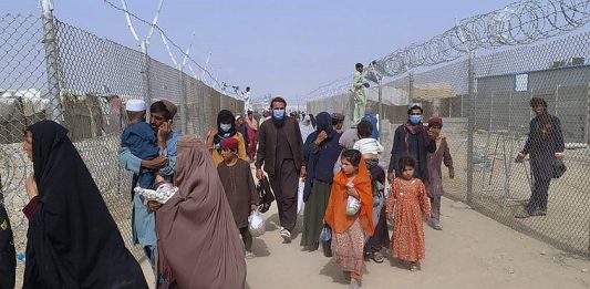 Una famiglia afghana ospite a Castelpoto