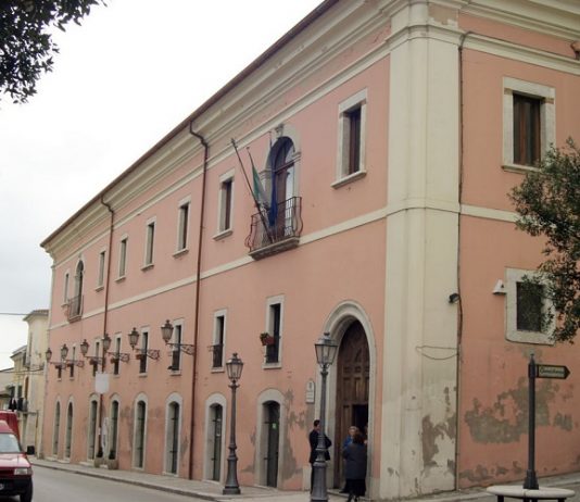 Cerreto Sannita – Spese viaggio istituzionale a Roma, scoppia la polemica