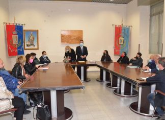 San Nicola Manfredi – Clima pesante in Consiglio, l’opposizione abbandona l’aula