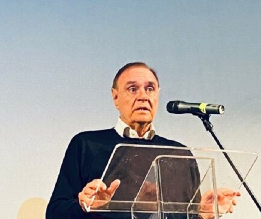 “Mastella, devi fare la fine di Moro”: 52enne beneventano a giudizio per minacce aggravate