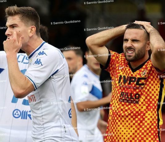 Benevento, Caserta cerca gol dalla trequarti