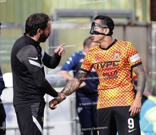 Caserta assolve i suoi: “Condannati da un episodio, la squadra ha fatto ciò che doveva fare”