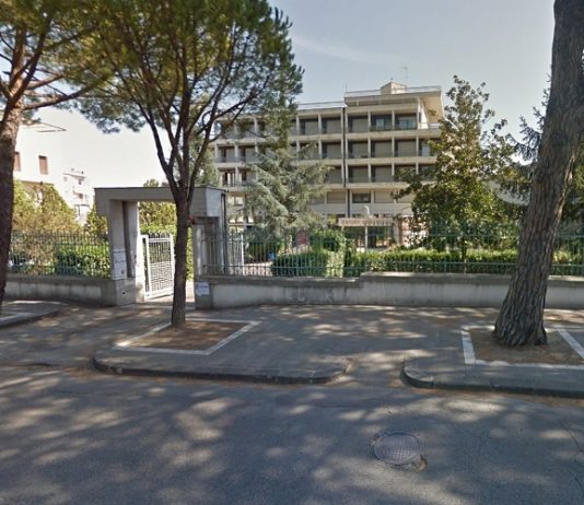 Ex Seminario Arcivescovile, affare in vista: la Chiesa potrebbe vendere la struttura a Vigorito