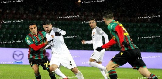 Covid fuori controllo in Serie B: si sfiorano i 150 casi nei club cadetti