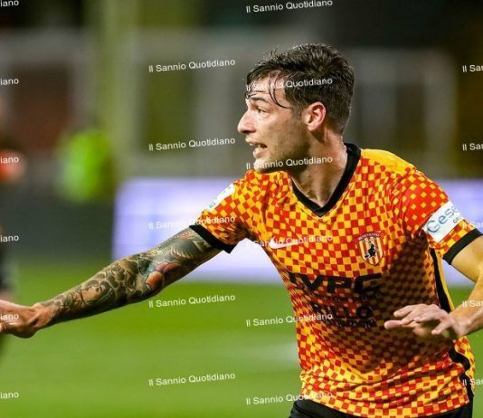Il Benevento tra rientri e conferme: sull’impiego di Vogliacco si deciderà all’ultimo