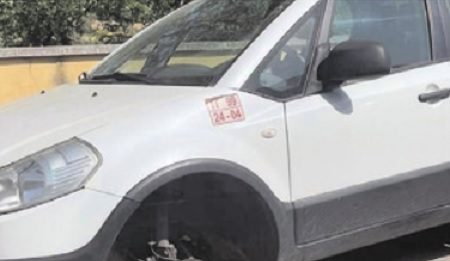 San Lorenzello – Atto vandalico ai danni di un’auto della Croce Rossa