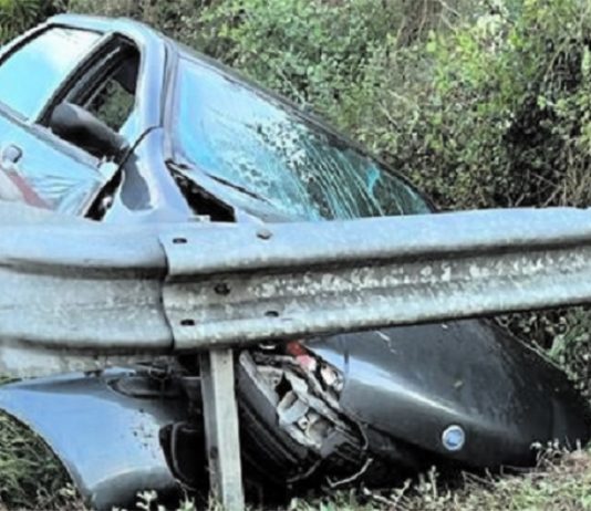 Auto finisce fuori strada: perde la vita 49enne, la figlia trasportata al ‘San Pio’