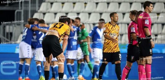 La Strega si fa male: al fotofinish Bianchi la condanna alla seconda sconfitta di fila