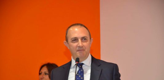 Zootecnica, l’allarme: “Produttori mangimi schiacciati dal caro energia”