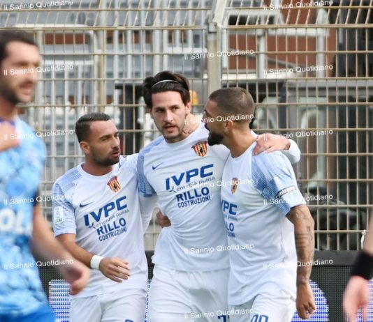 Le pagelle – Leverbe si addormenta, Capellini distratto ma il disastro è generale