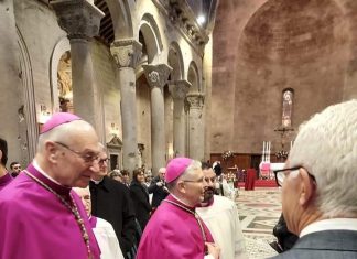 Monsignor Piazza vescovo di Viterbo, delegazione sannita presente all’insediamento