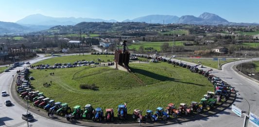 Protesta trattori, il fronte si spacca: nasce ‘Agricoltori italiani’