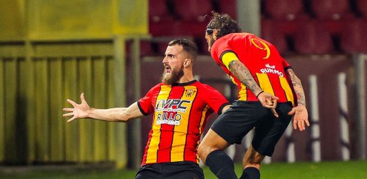 Benevento, in mediana una maglia per tre: Karic in vantaggio