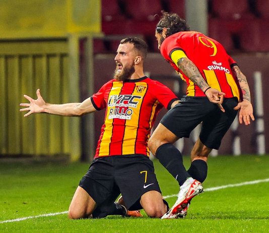 Benevento, in mediana una maglia per tre: Karic in vantaggio