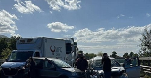 Ennesimo incidente sulla Telesina, scontro tra quattro veicoli: un ferito in ospedale
