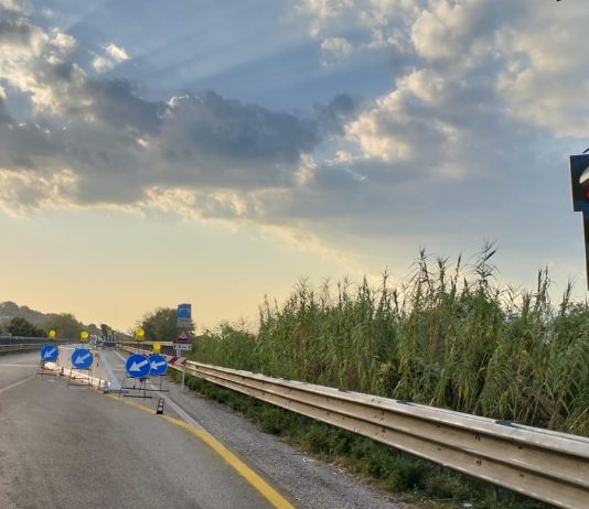 Traffico infernale sulla Telesina, continuano le polemiche: “Anas intempestiva”