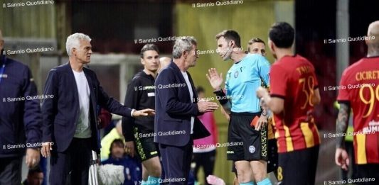Auteri soddisfatto a metà: “Dobbiamo essere meno egoisti, dall’arbitro decisioni cervellotiche”