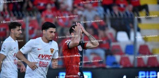 Benevento, da Carrara parte la caccia alla finale: Auteri cambia lo stretto necessario