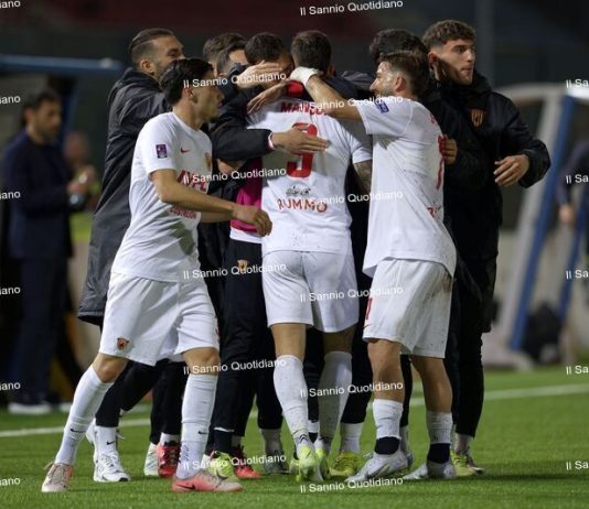 Primi segnali di risveglio per il Benevento, ma ora servono conferme