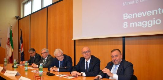 Visita del ministro Valditara nel Sannio: “La scuola deve tornare al centro”