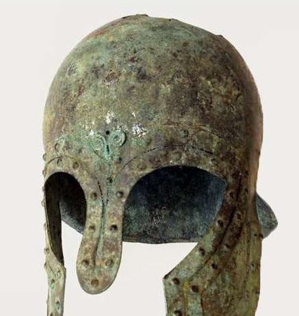 Ritrovati in casa di un imprenditore, in mostra quasi 400 reperti archeologici