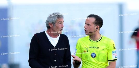 Benevento, Auteri non ci sta: “Gara indirizzata dal rigore”