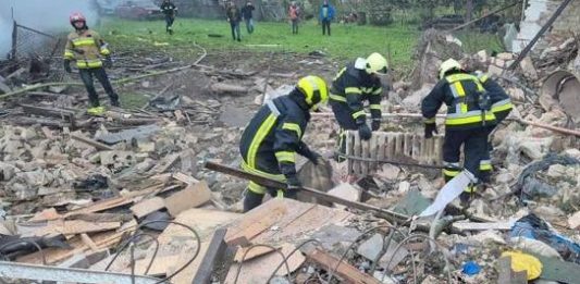 Ucraina, attivisti in treno sfiorati da un attacco di droni russi: c’erano anche volontari sanniti