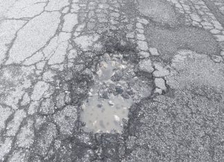 Viale Europa, voragini lungo la strada tra Calvi e Apice