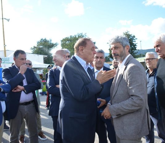 Fico e Manfredi disertano la cena a Melizzano, con Mastella nessuna schiarita