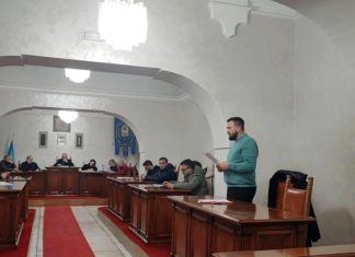 Cerreto, maggioranza in bilico: si dimette Trotta, in Consiglio entra Mauro Parente