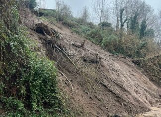 Frana sulla provinciale 12, via alle verifiche